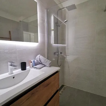 Appartement Une Escale A Sete Apartman *